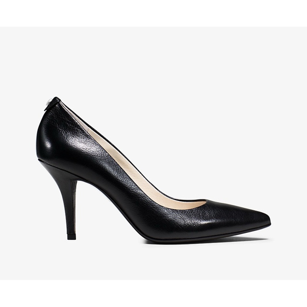 Micheal Kors MK Flex Classic Black Leather Pointed-Toe Mid Heel Pumps size 5.5